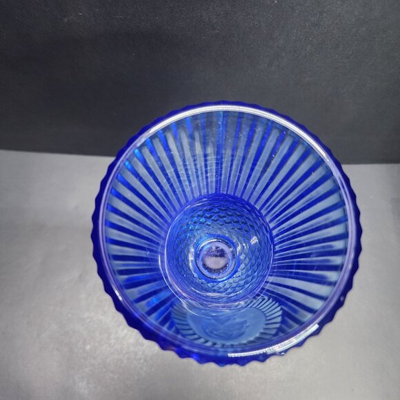 Vintage Avon Fostoria 1976 Martha Washington Cobalt Blue Glass Goblet 8'' Tall - Picture 4 of 9